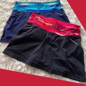 (2) Black & Navy Athleta Skorts